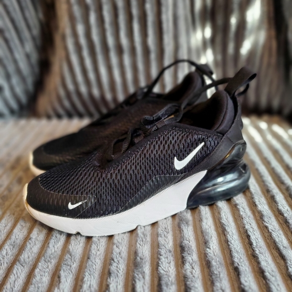 Youth Nike Air Max 270 Size 1 - Picture 2 of 5